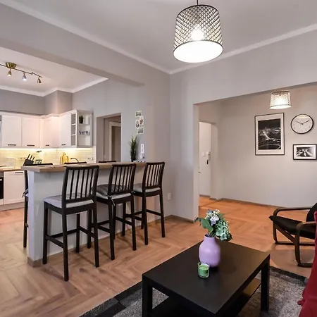 Brand New & Cosy Apartment With A Working Space * صوفيا