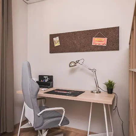 Brand New & Cosy Apartment With A Working Space شقة *